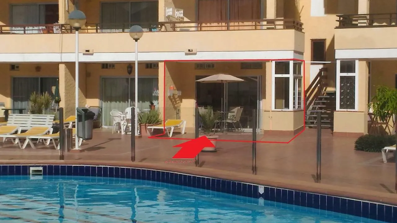 Aircon Pool View Nr Yumbo Apartment Playa del Ingles