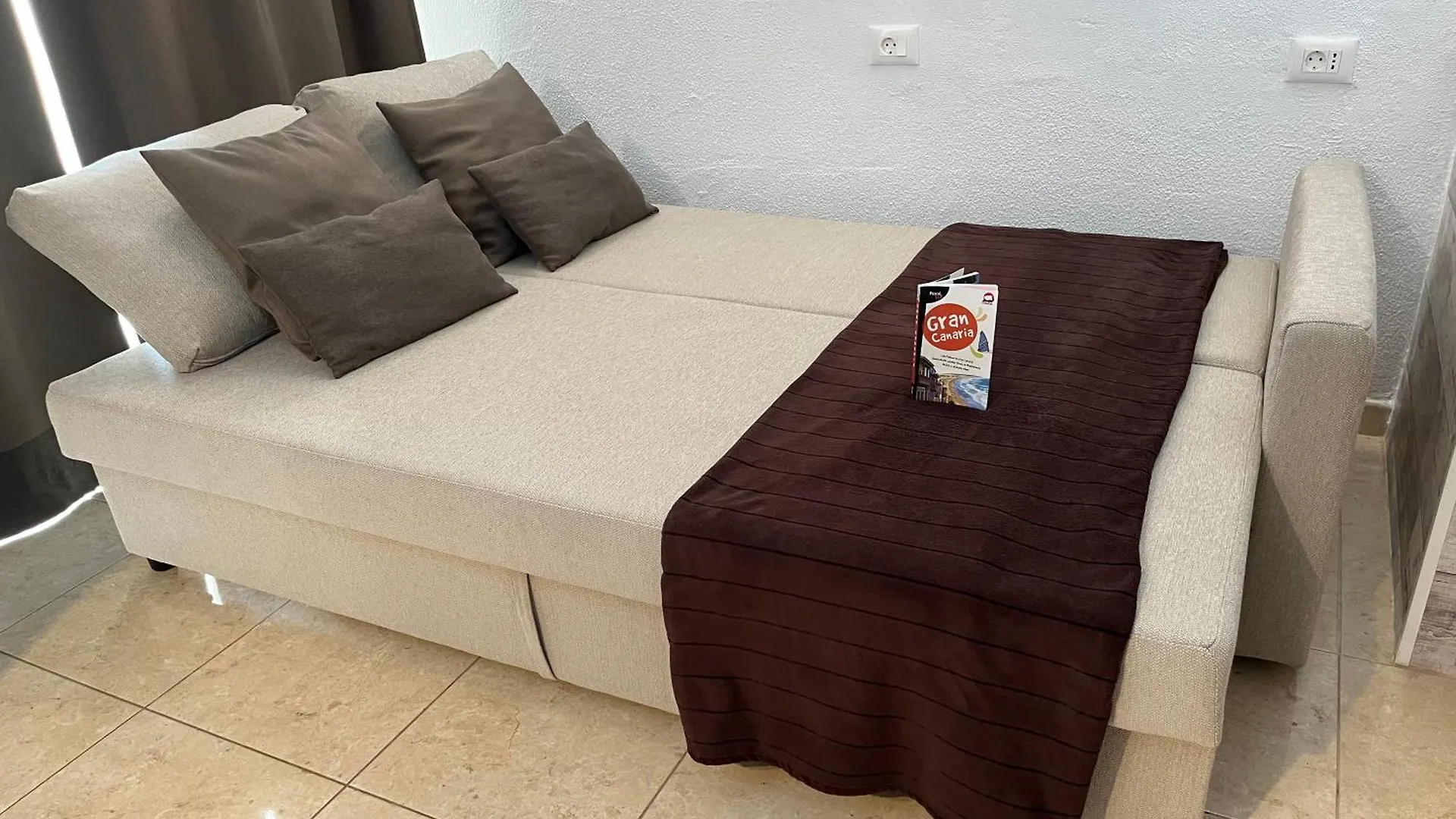 Aircon Pool View Nr Yumbo Apartment Playa del Ingles  0*, Playa del Ingles (Gran Canaria) Spain