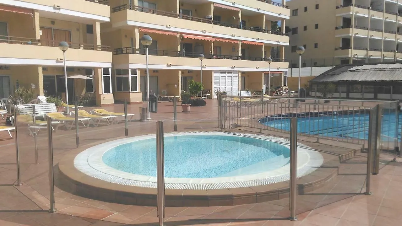 Aircon Pool View Nr Yumbo Apartment Playa del Ingles  0*, Playa del Ingles (Gran Canaria) Spain