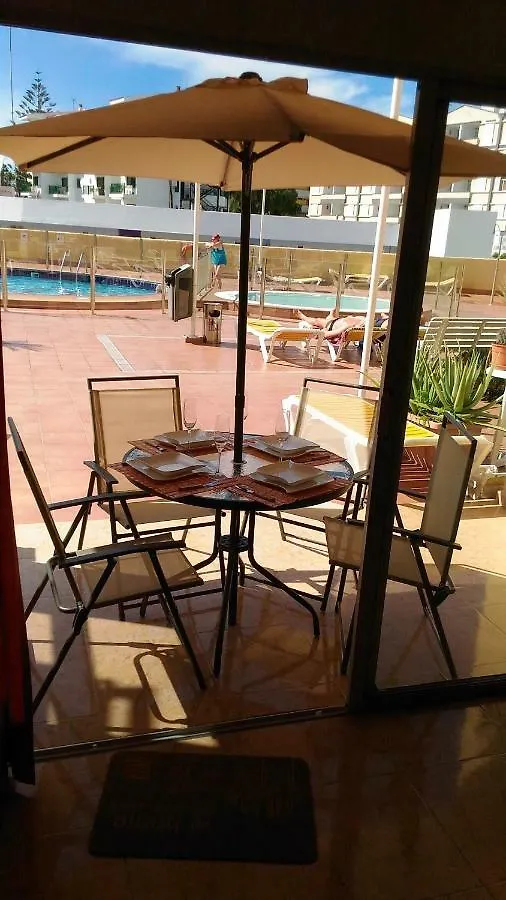 Aircon Pool View Nr Yumbo Apartment Playa del Ingles   Playa del Ingles (Gran Canaria)