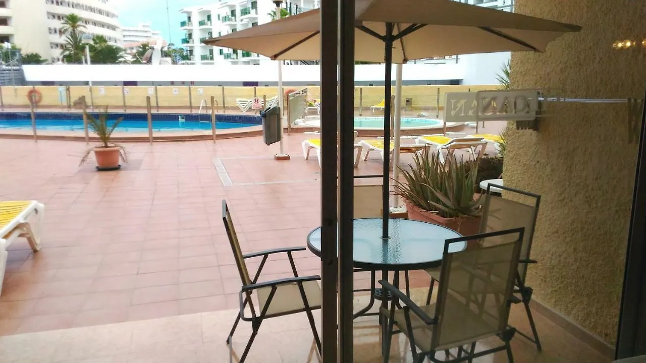 Aircon Pool View Nr Yumbo Apartment Playa del Ingles  Playa del Ingles (Gran Canaria)